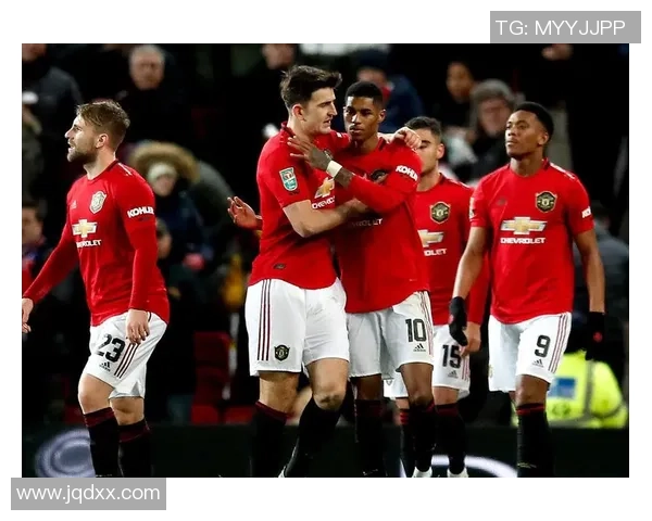 曼彻斯特联迎战富勒姆力争主场胜利展现球队实力